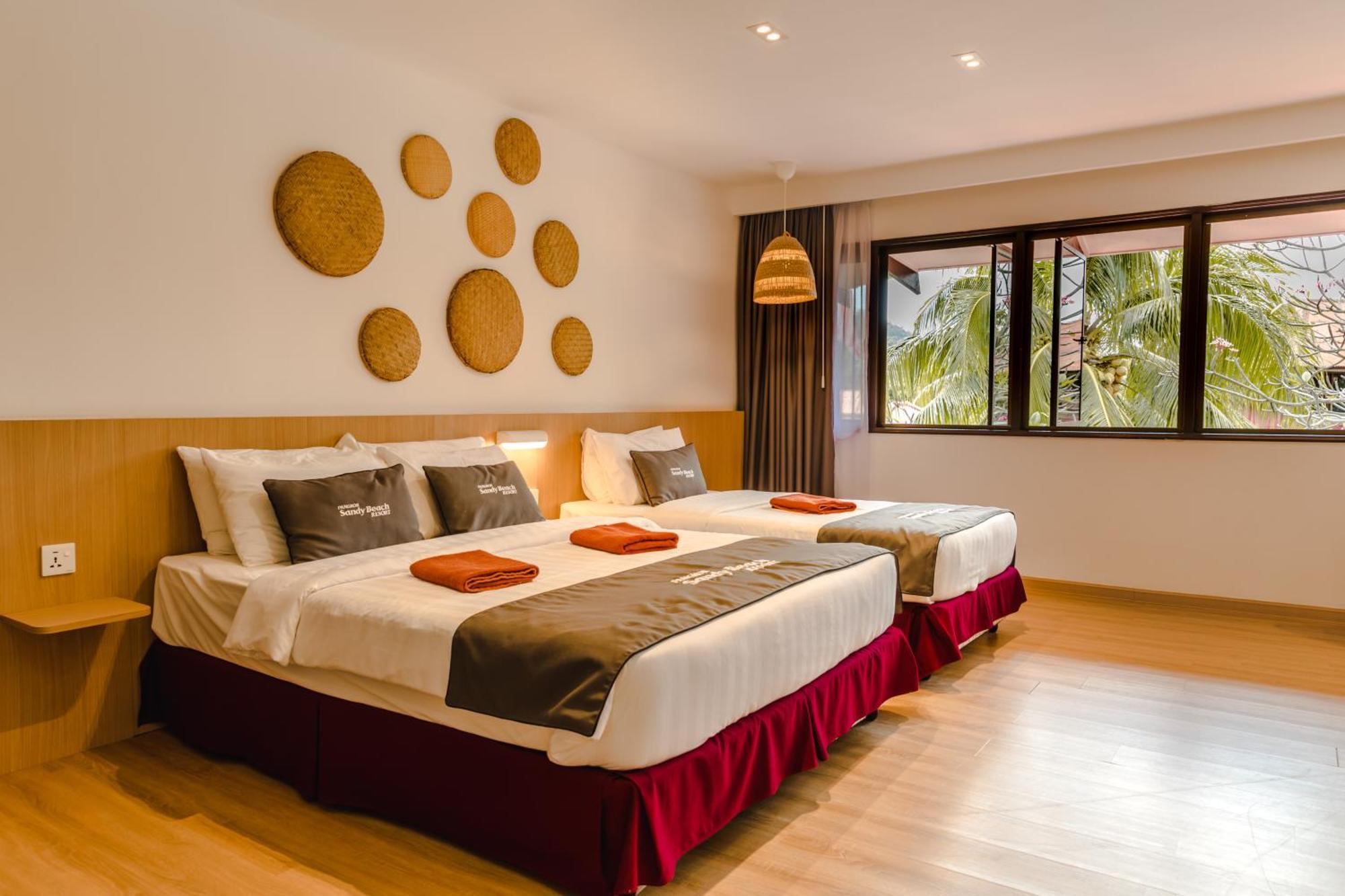 Pangkor Sandy Beach Resort Kampong Pasir Bogak Exterior photo
